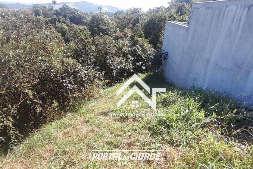 Terreno &agrave; venda - 300m&sup2; - Condom&iacute;nio Alto da Floresta