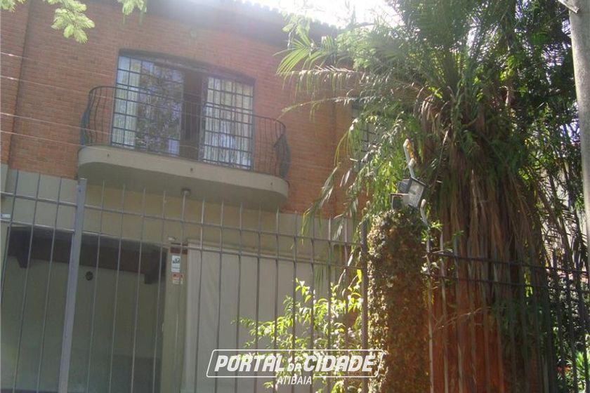 Casa &agrave; venda - 1620m&sup2; - VILA SANTISTA