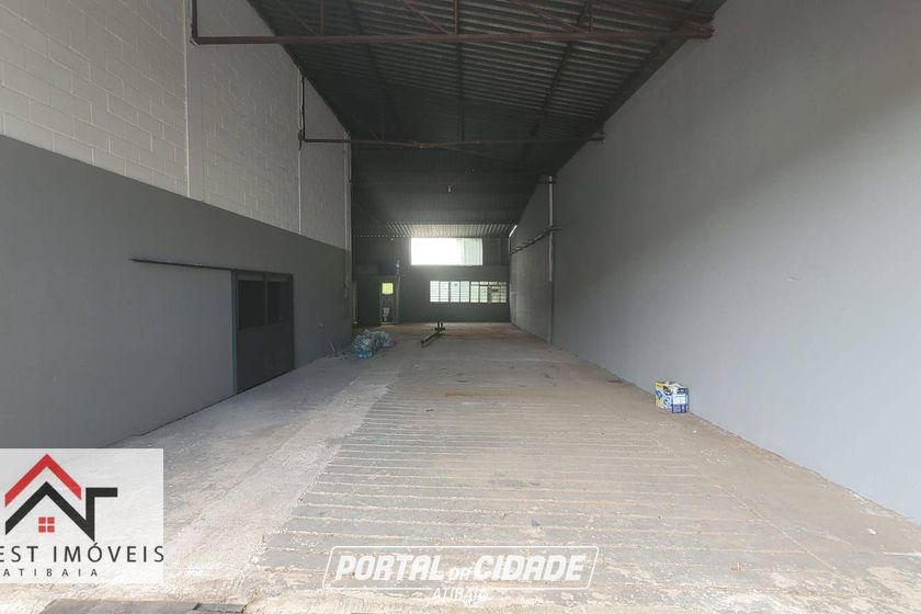 Sal&atilde;o Comercial para alugar - 1600m&sup2; - Guaxinduva