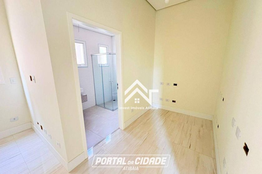 Casa &agrave; venda - 290m&sup2; - Jardim do Lago