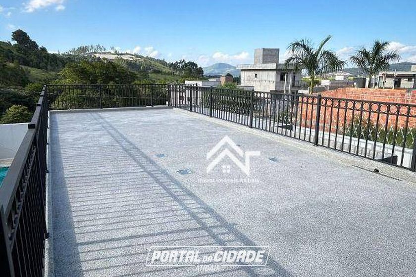 Casa &agrave; venda - 234m&sup2; - Loteamento Parque Residencial Serras de Atibaia II