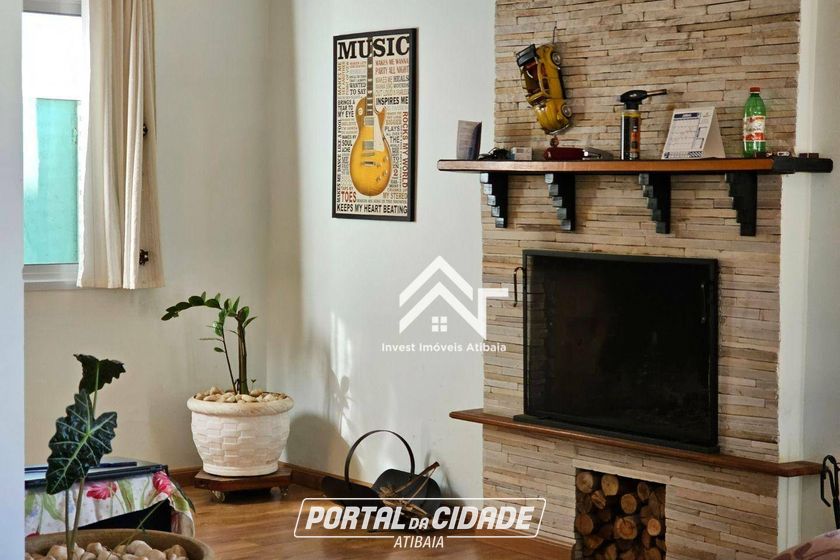 Casa para alugar - 235m&sup2; - Condom&iacute;nio Figueira Garden