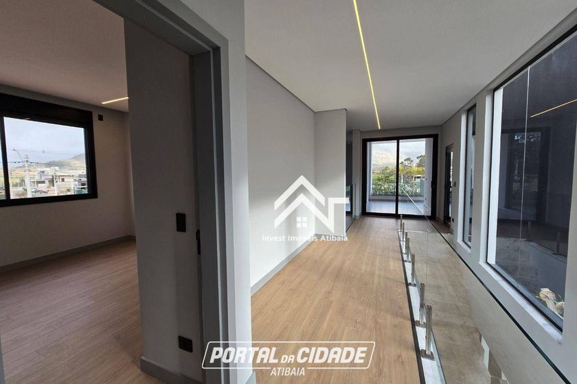 Casa &agrave; venda - 300m&sup2; - Vila Santista