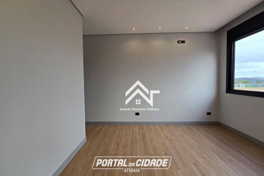 Casa &agrave; venda - 300m&sup2; - Vila Santista