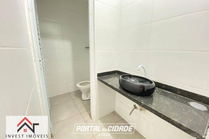 Sal&atilde;o Comercial para alugar - 180m&sup2; - Cidade Sat&eacute;lite