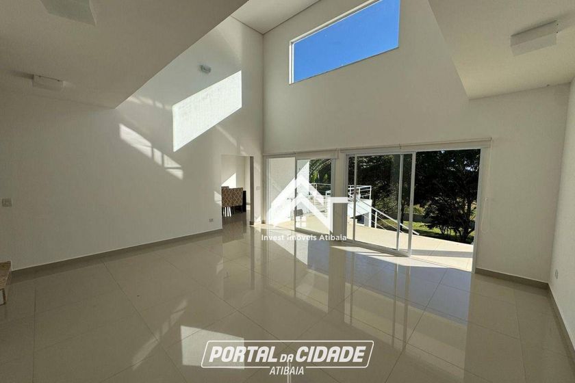 Casa &agrave; venda - 300m&sup2; - Condominio Porto Atibaia