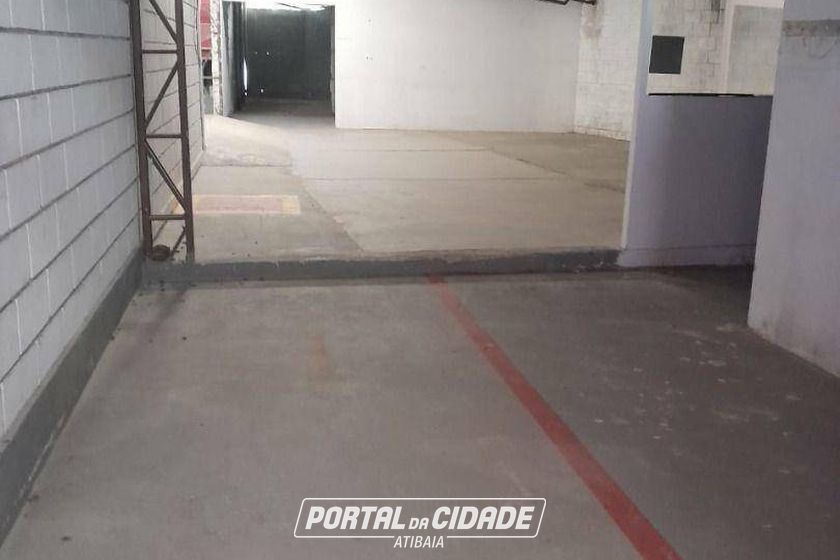 Sal&atilde;o Comercial para alugar - 1600m&sup2; - Guaxinduva