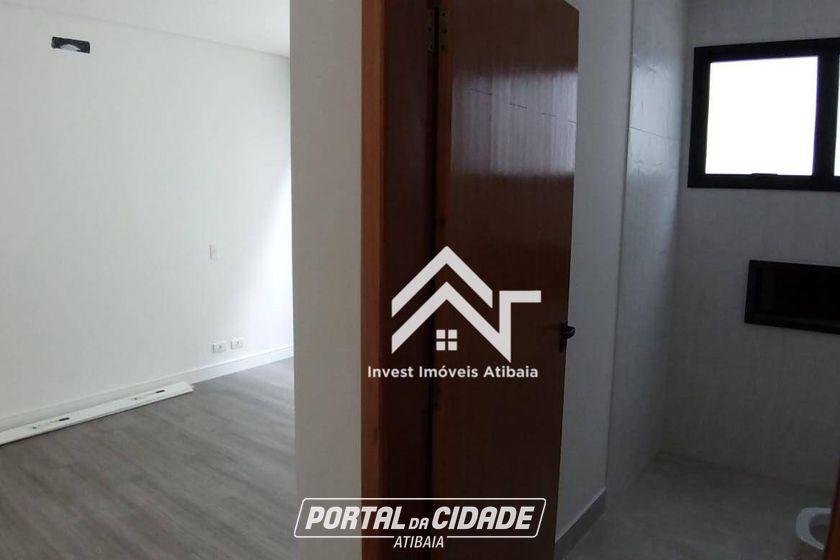 Casa &agrave; venda - 235m&sup2; - Jardim Jaragu&aacute;