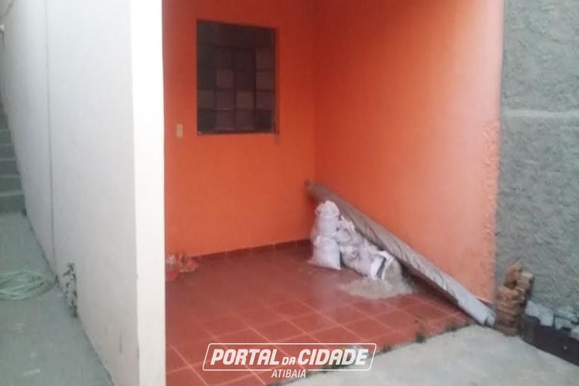 Casa &agrave; venda - 140m&sup2; - Jardim Alvin&oacute;polis