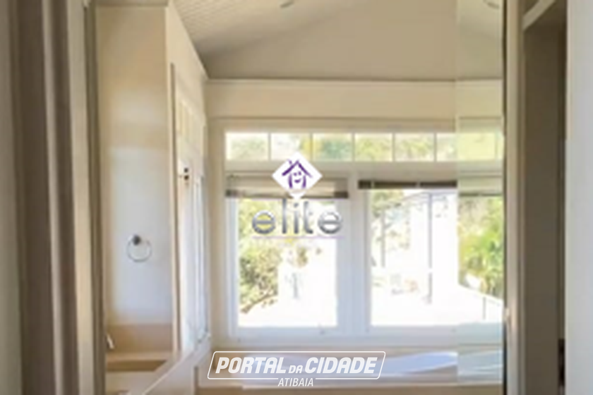 Casa &agrave; venda - 630m&sup2; - ITAPETINGA