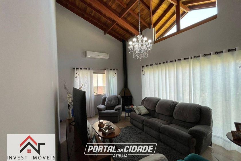 Casa &agrave; venda - 200m&sup2; - Condom&iacute;nio Residencial Pedra Grande