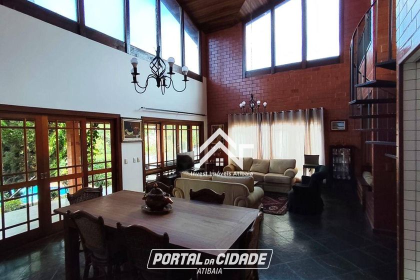 Casa &agrave; venda - 390m&sup2; - Condominio Palavra da Vida