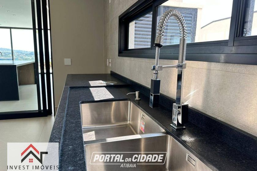 Casa &agrave; venda - 623m&sup2; - Condominio Porto Atibaia