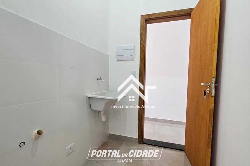 Casa &agrave; venda - 130m&sup2; - Jardim do Lago