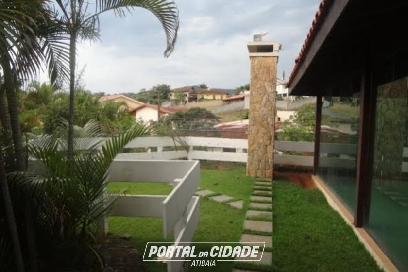 Casa &agrave; venda - 645m&sup2; - Nova Gard&ecirc;nia