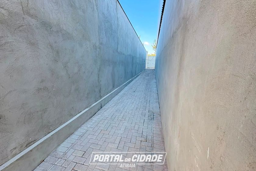 Sal&atilde;o Comercial para alugar - 240m&sup2; - Jardim Est&acirc;ncia Brasil