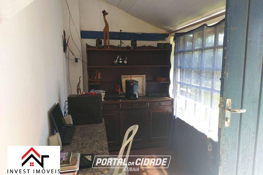 Casa &agrave; venda - 300m&sup2; - Vit&oacute;ria R&eacute;gia