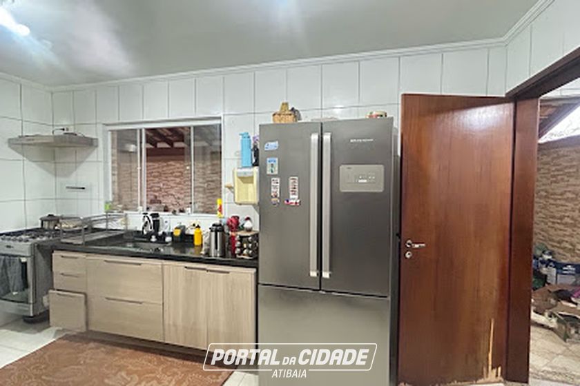 Casa &agrave; venda - 100m&sup2; - Jardim dos Pinheiros