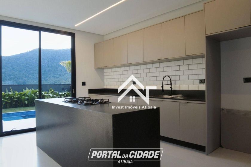 Casa &agrave; venda - 180m&sup2; - Condom&iacute;nio Portal Lamis