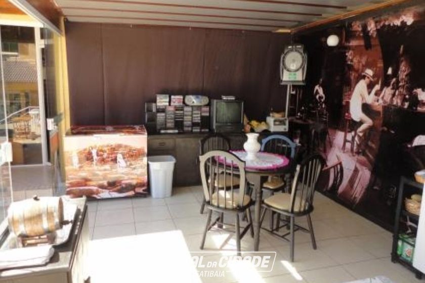 Casa &agrave; venda - 800m&sup2; - Condom&iacute;nio Porto Atibaia