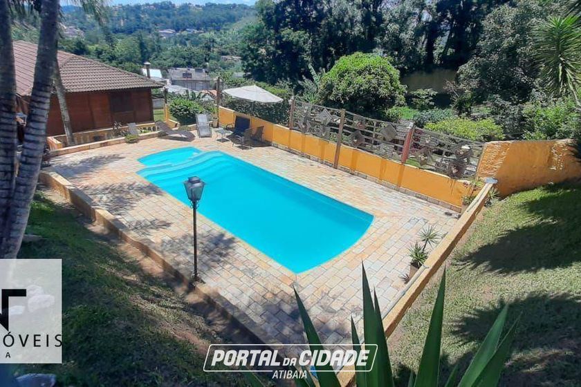 Ch&aacute;cara &agrave; venda - 700m&sup2; - Terra Preta