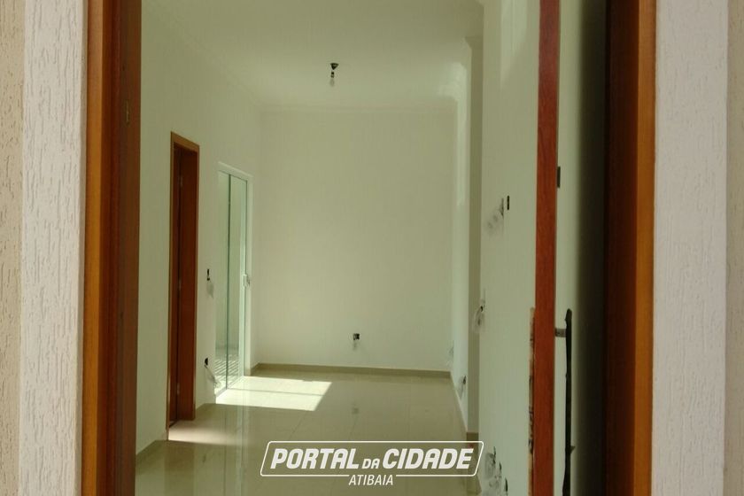 Casa &agrave; venda - 250m&sup2; - Retiro das Fontes
