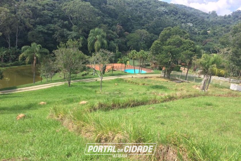 Terreno &agrave; venda - 600m&sup2; - PORT&Atilde;O