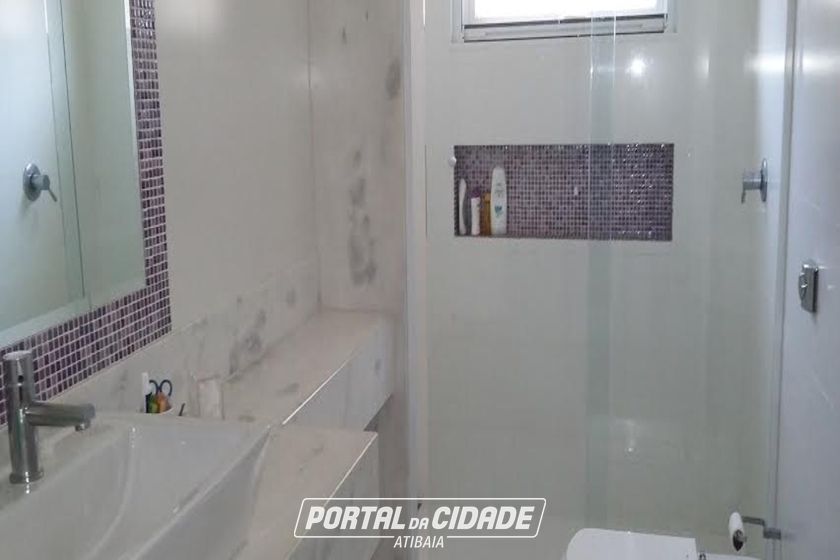 Casa &agrave; venda - 300m&sup2; - Condom&iacute;nio Shambala I