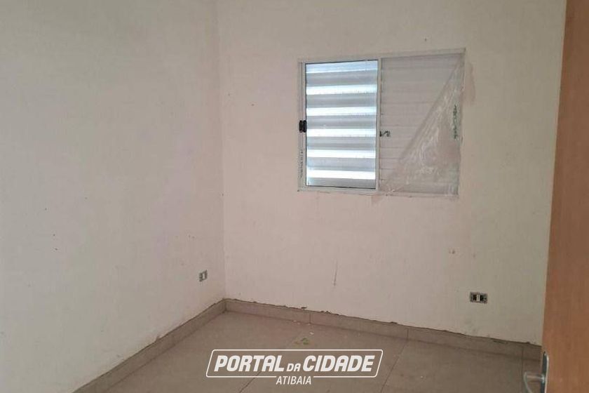 Casa &agrave; venda - 70m&sup2; - Vit&oacute;ria R&eacute;gia