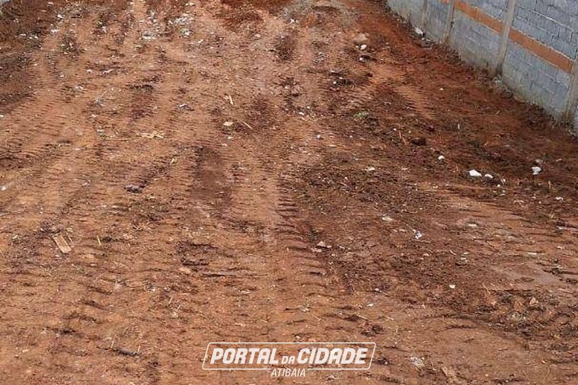 Terreno &agrave; venda - 400m&sup2; - Jardim dos Pinheiros