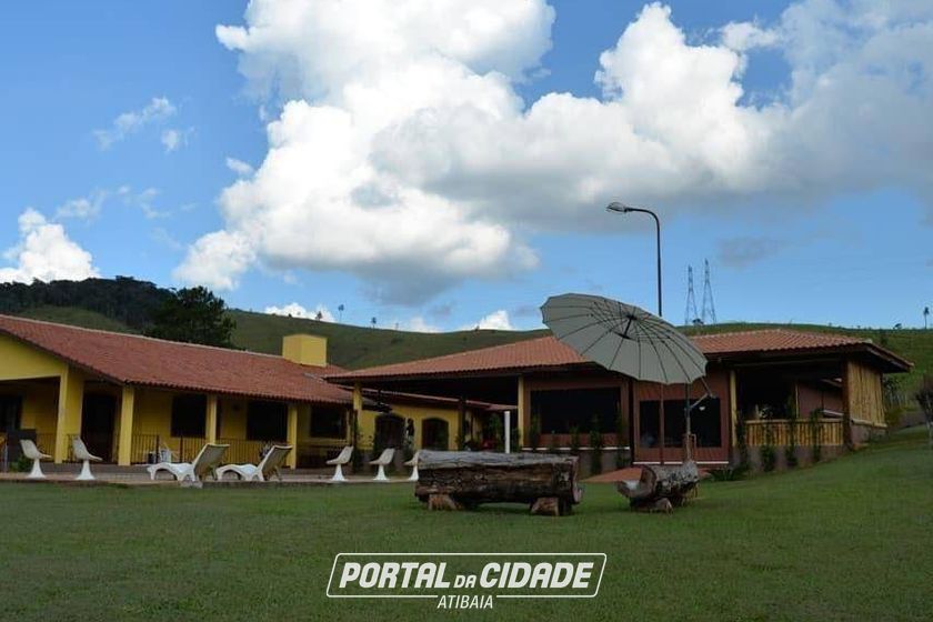 Casa &agrave; venda - 950m&sup2; - Tanque