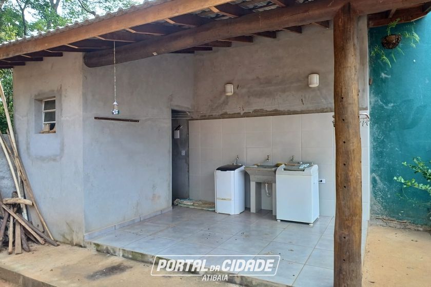Ch&aacute;cara &agrave; venda - Cachoeira