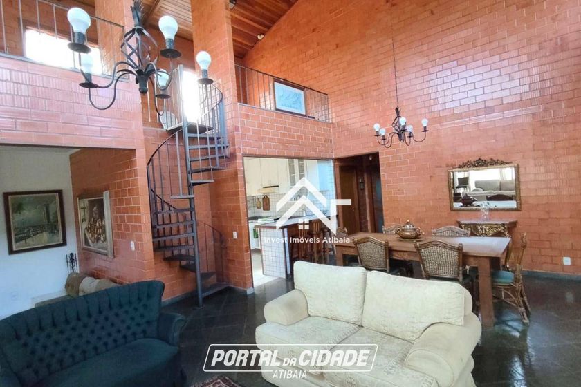 Casa &agrave; venda - 390m&sup2; - Condominio Palavra da Vida