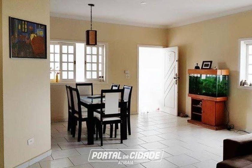 Sobrado &agrave; venda - CENTRO