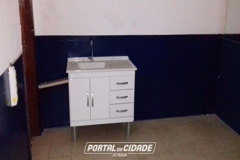 Sala Comercial para alugar - 76m&sup2; - CENTRO