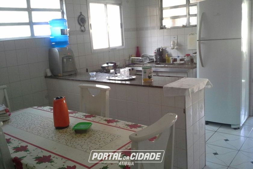 Ch&aacute;cara &agrave; venda - 150m&sup2; - Jardim Maracan&atilde;