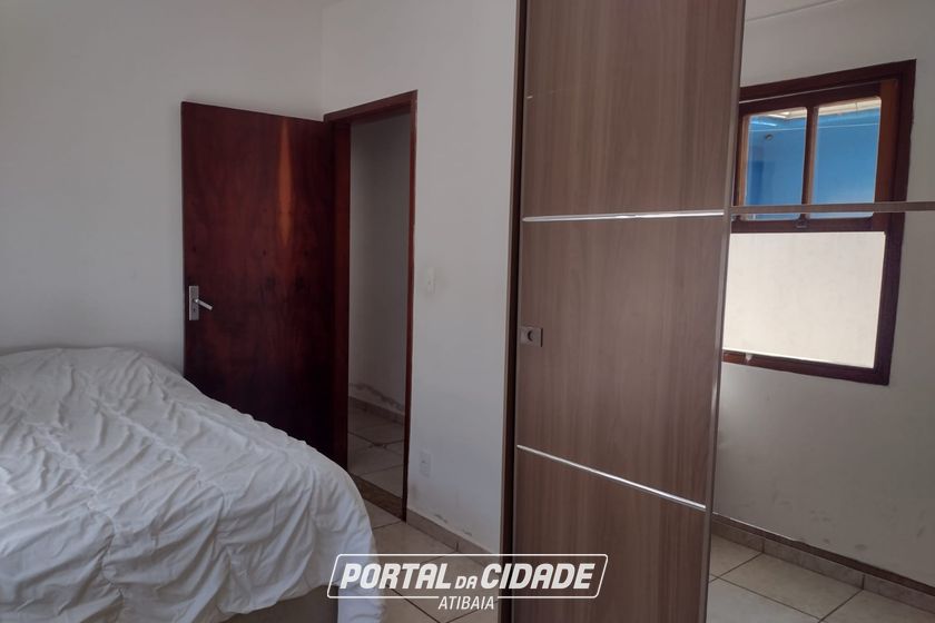 Casa &agrave; venda - CENTRO