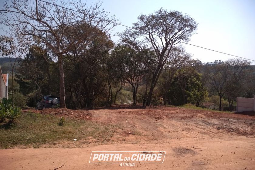 Terreno &agrave; venda - 1000m&sup2; - Vit&oacute;ria R&eacute;gia