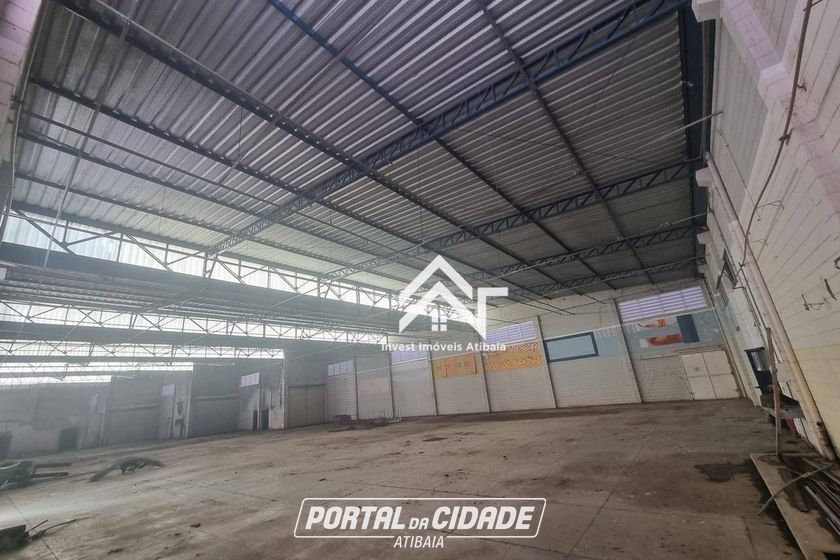 Sal&atilde;o Comercial para alugar - 2500m&sup2; - Jardim S&atilde;o Louren&ccedil;o