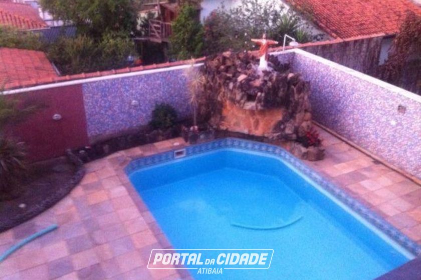 Casa &agrave; venda - 323m&sup2; - Jardim Jaragu&aacute;