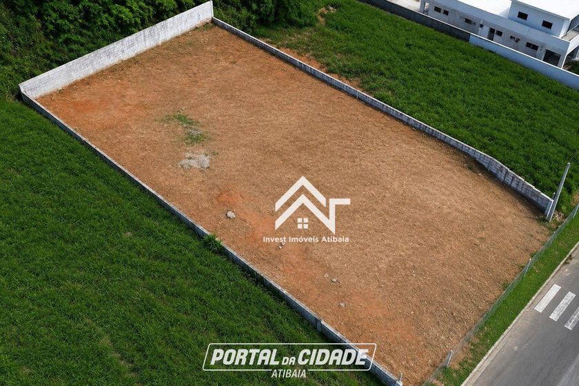 Terreno &agrave; venda - 800m&sup2; - &Aacute;rea 10