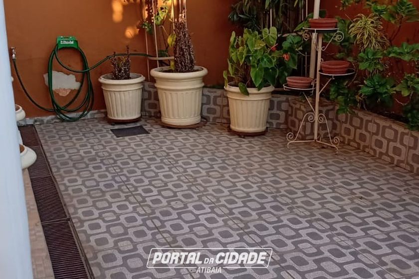 Sobrado &agrave; venda - EST&Acirc;NCIA SANTA MARIA DO LARANJAL