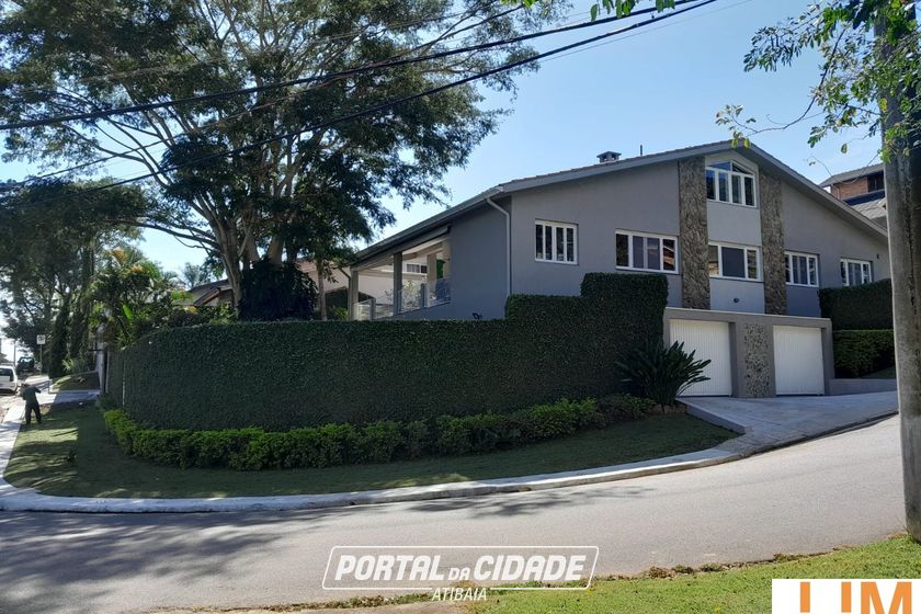 Casa &agrave; venda - 330m&sup2; - Jardim arco iris