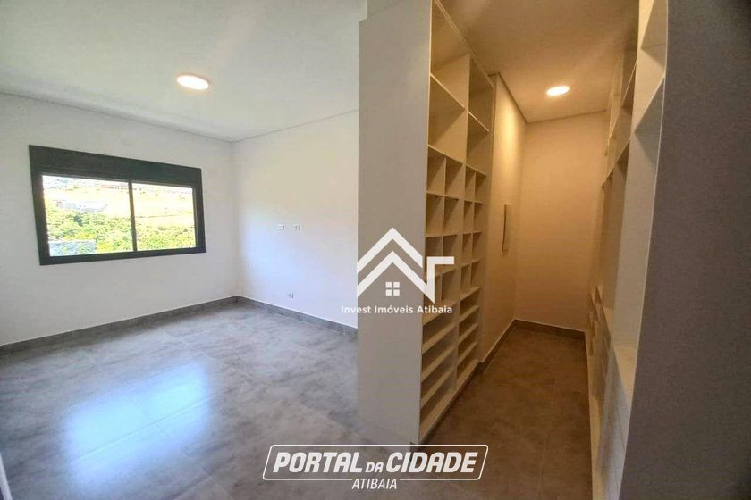 Casa para alugar - 390m&sup2; - Condom&iacute;nio Itapor&atilde;