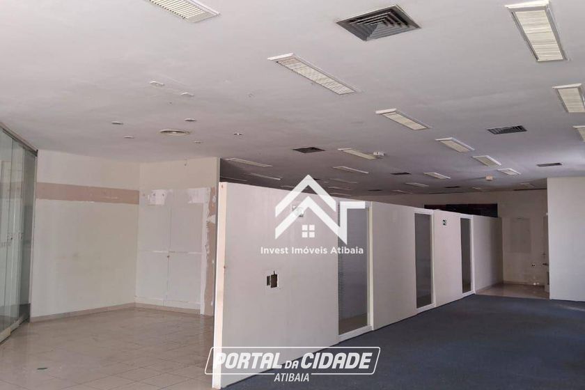 Sal&atilde;o Comercial para alugar - 369m&sup2; - Vila Esperia ou Giglio