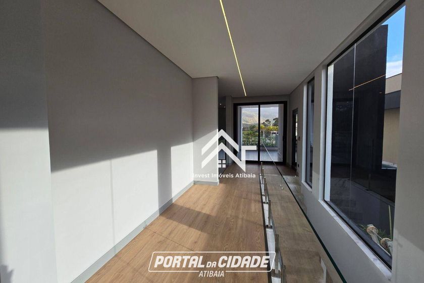 Casa &agrave; venda - 300m&sup2; - Vila Santista