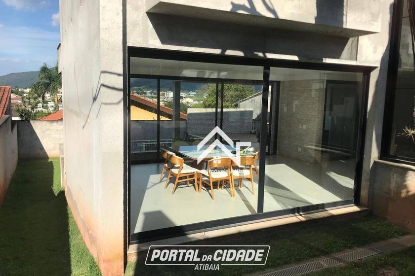 Casa &agrave; venda - 354m&sup2; - Jardim Paulista