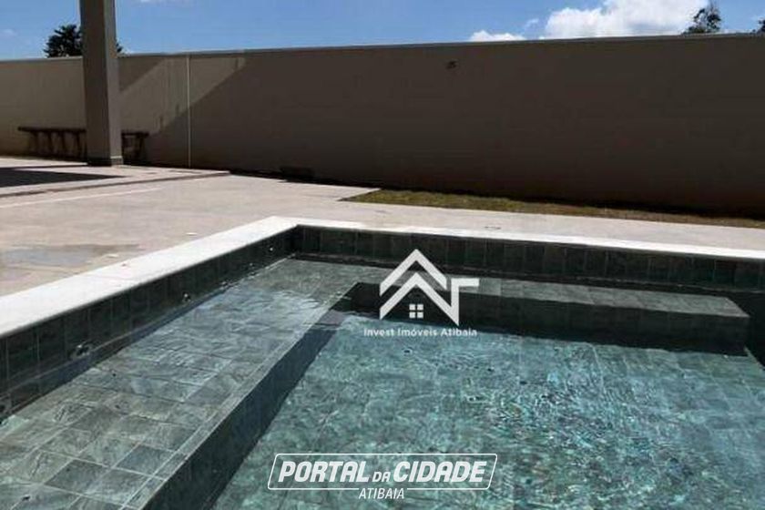 Casa &agrave; venda - 286m&sup2; - Nova Gard&ecirc;nia