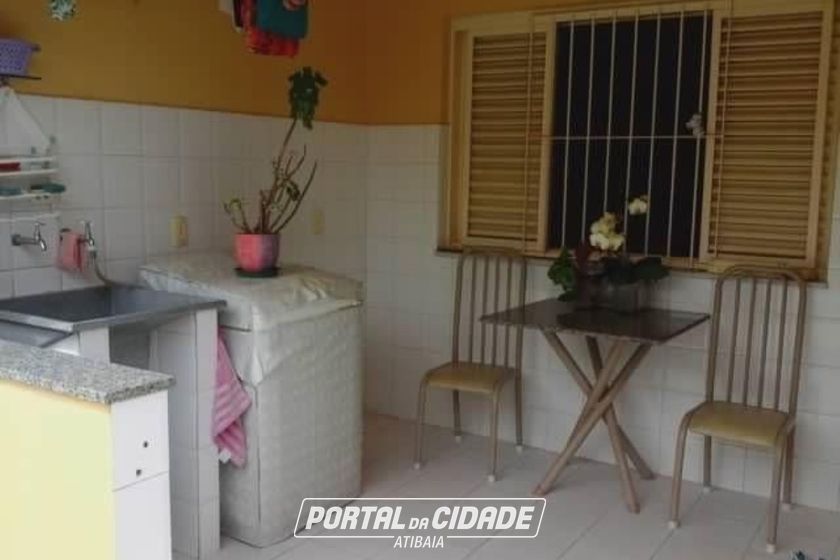 Casa &agrave; venda - 250m&sup2; - Alvin&oacute;polis