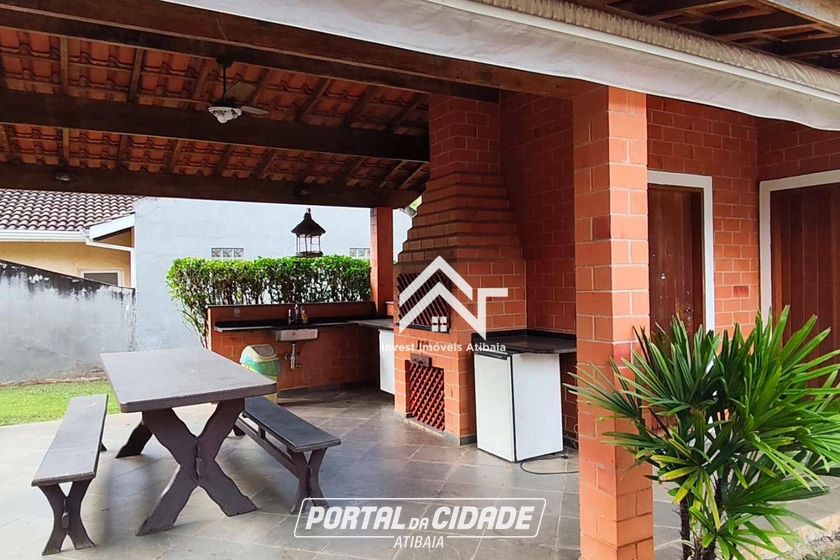 Casa &agrave; venda - 390m&sup2; - Condominio Palavra da Vida